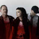 CHVRCHES regresa con “Roses” y anuncia una nueva era musical