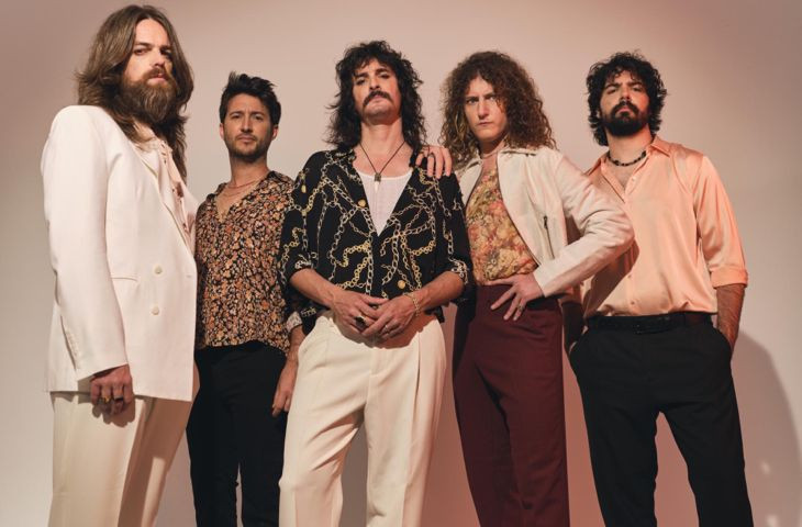 Derby Motoreta's Burrito Kachimba presenta Hilo Negro.