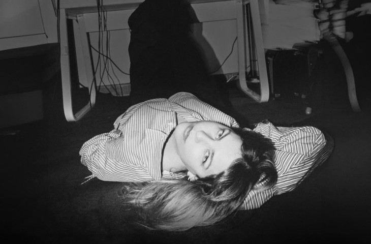 Ilse Hendrix presenta su nuevo álbum "Room Service"