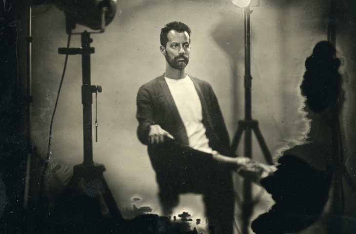 Jiony Teje una Red de Sonidos: Así Suena 'Et al.'