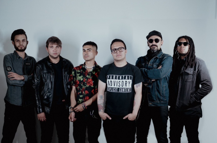 Distópxica presenta 'Arde'