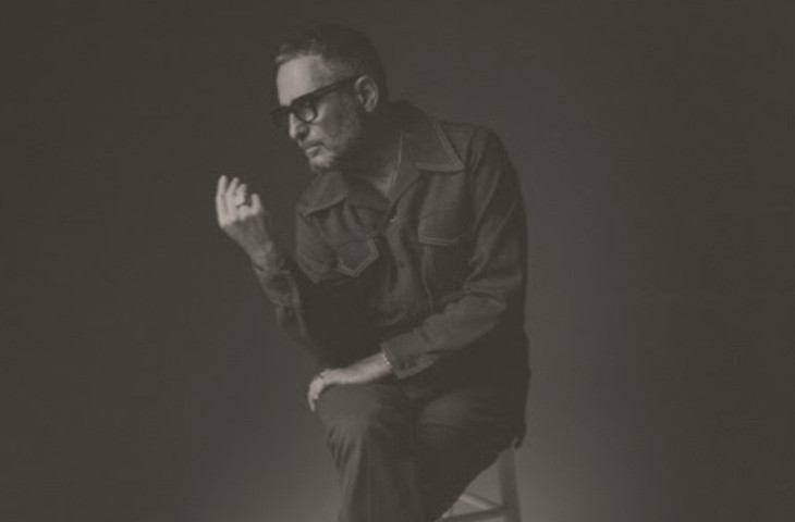 Jorge Drexler vuelve al origen con “Toco madera”