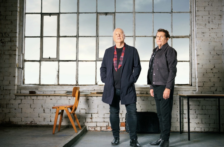 Simple Minds regresa con “Sacrosanct”, su nuevo álbum